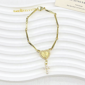 Bracelet à maillons en cuivre plaqué or CH-LAT1015 avec breloques croix micro-pavées en zircon, bijoux religieux en cuivre, vente en gros - Product Image 2