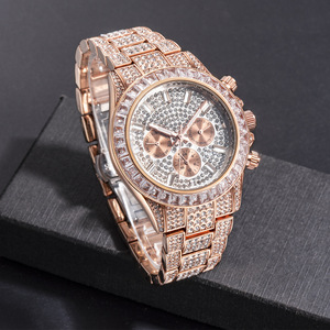 Montre fantaisie à lunette arc-en-ciel haut de gamme hip-hop entièrement sertie de diamants, calendrier hebdomadaire 24 heures, multifonction, en alliage, à quartz pour hommes 298 - Product Image 4