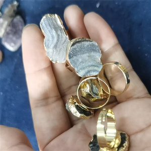 Nhẫn trang sức thời trang cao cấp mạ vàng, đá mã não tự nhiên dạng thô, có thể điều chỉnh kích cỡ, mới về, thích hợp làm quà tặng - Product Image 2