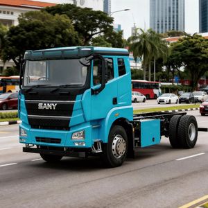Camion de fret électrique puissant de 7 tonnes, moteur 318 kWh, modèle standard, tracteur semi-remorque EV318 kWh à vendre - Product Image 1