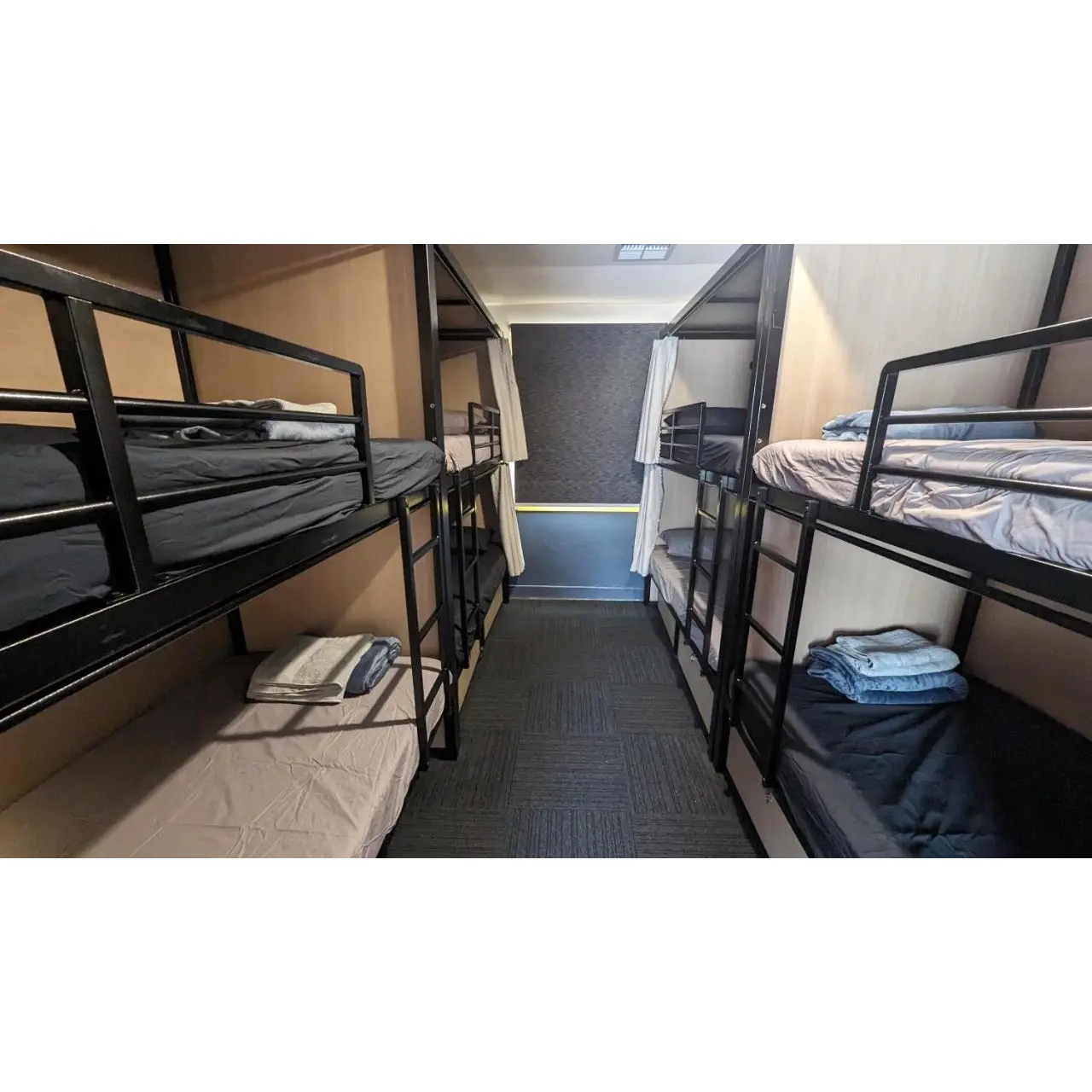 โรงงาน JZD เตียงโรงแรม Sleep Capsule Pod เตียงโรงแรมแคปซูล ผู้ผลิตเตียงเดี่ยวพร้อมที่เก็บของเตียงสองชั้น