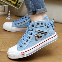 Nouvelles baskets montantes en toile denim style coréen décontractées pour femmes et couples, respirantes et à lacets, idéales pour l'automne