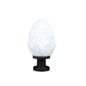 Wholesales Golden Rose IP44 Plastic E27 Outdoor Ultraviolet Gate Pillar <strong>Pineapple</strong> Shape Garden <strong>Light</strong> 1-Year Warranty 110V-220V - Product Image 1