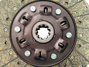 High-quality Oem Sino Truck <strong>Clutch</strong> <strong>Plate</strong> 1106916100004 Original Truck <strong>Clutch</strong> Disc for Faw Sinotruk Weichai Foton Howo - Product Image 5
