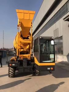 Camión de hormigón de autocarga HY420, sistema hidráulico, 4.2M3, precio bajo - Product Image 3