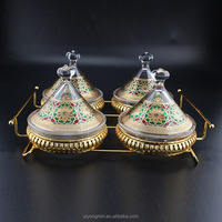 Nouveautés – Tajines Marocaines de Luxe de Style Islamique et Européen en Verre Doré 3 Couleurs avec Support Métallique Doré – Lot de 4 Pièces