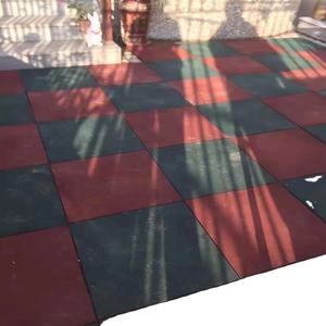 Carreaux extérieurs en caoutchouc imbriqués pour le plancher de la salle de sport, l'aire de jeux d'arrière-cour, bricolage - Product Image 4