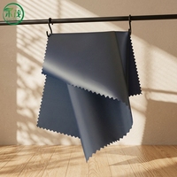 Tissu Hypalon Ripstop imperméable, léger et transparent pour sacs de rangement étanches et feuilles de caoutchouc isolantes pour usage extérieur automobile