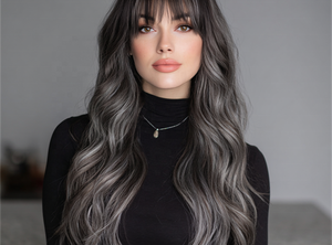 Nouvelle vente en gros 2025 SM518 Perruque longue bouclée pour femme, style 'petite vague d'eau', avec frange naturelle, <span class=keywords><strong>dégradé</strong></span> gris foncé avec mèches - Product Image 6
