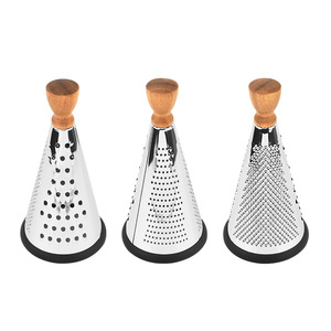 Râpe conique en acier inoxydable 24,5 cm, outil multifonction pour fromage, fruits et légumes avec manche en bois - Product Image 2