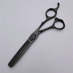 กรรไกรตัดผมสีดำขายส่ง HS 6.0 นิ้ว กรรไกรซอยผม กรรไกรตัดผมตรง สแตนเลส ด้ามยาว สำหรับมืออาชีพ - Product Image 3