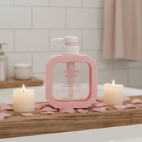 Bouteille à pompe carrée transparente en PET de 300 ml et 500 ml, couleur personnalisée, réutilisable, pour désinfectant pour les mains, gel douche, avec pompe en PP