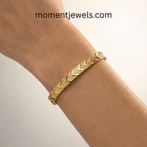 Brazalete Chapado en Oro de 18K, Resistente al Agua, Acero Inoxidable que No se Deslustra, con Incrustaciones de Diamantes, Regalo para Mujer - Product Image 5
