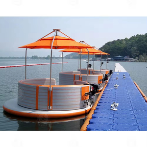 Bateau géant de beignet de <span class=keywords><strong>barbecue</strong></span> de plaisir de divertissement de <span class=keywords><strong>prix</strong></span> usine avec le moteur électrique 10 sièges bateaux de BBQ d'eau et table de pique-nique - Product Image 1
