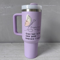 Gobelet isotherme personnalisé en acier inoxydable à double paroi de 40 oz (500 ml) avec paille rabattable, poignée et logo, sans BPA, anti-fuite