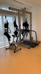 Robot eksoskeleton suspensi rehabilitasi penurunan berat badan yang dipersonalisasi untuk latihan Gait orang disabilitas dan dinonaktifkan - Product Image 6