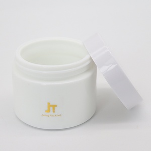Pot en verre céramique de couleur personnalisée 50g, pot en verre de porcelaine blanc opale pour crème cosmétique avec couvercle coloré - Product Image 6