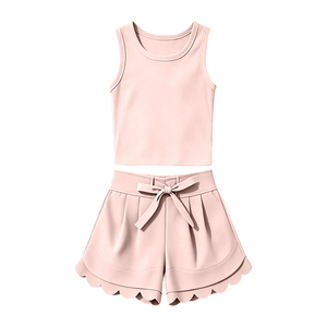 Ensemble 2 pièces décontracté d'été pour enfants : T-shirt sans manches couleur unie et short à bord festonné – Vêtements assortis pour sœurs – Vente en gros - Product Image 3