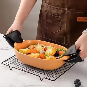 2PCS Anti Heat Oven Glove Baking Silicone Mitts Heat Resistant Pinch <b>Clips</b> Pot Holder for Cooking Scalding Non Slip Gloves Mitts - Product Image 6