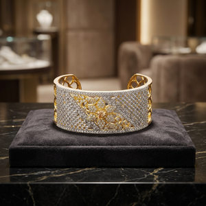 Brazalete de Zirconia con Diseño Ancho Plateado para Mujer, Aleación de Cobre Blanco, Disponible a Precio de Exportación - Product Image 3