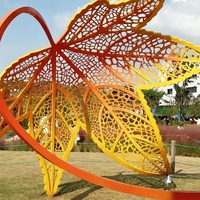 Sculptures d'art abstrait moderne personnalisées, peintes à la main, en acier inoxydable, en forme de feuille, pour la décoration extérieure des espaces publics et l'aménagement paysager