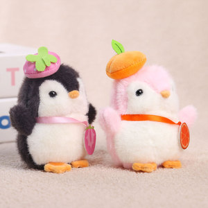 Vente en gros de porte-clés en peluche pingouin 3D souple unisexe de 11 cm pour cadeau de la Saint-Valentin - Product Image 6