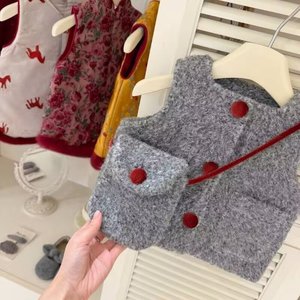 Qianjinfeng Baby Girls Gray Wool Vest And Shorts Set Thickening Winter Outfit For New Year - Product Image 3