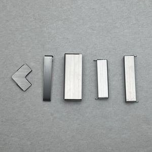 Battiscopa in Acciaio Inox con Montaggio Adesivo per Installazione Rapida e Ristrutturazioni - Product Image 4