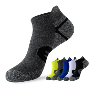 Sports socks, men's short socks outdoor non slip running basketball ankle socks