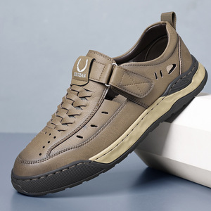 Zapatos Casuales de Piel Suave para Hombre XiuXian, Mocasines Perforados con Cierre de Velcro, Transpirables, Color Caqui - Product Image 1