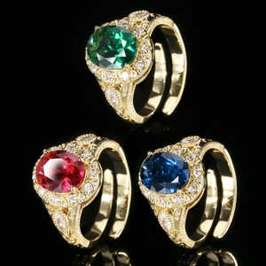 Bijoux exquis, écologiques, en cuivre plaqué or, pierre triple couleur rouge et verte en zircon de 8*10 mm, bague pour un style multicolore vibrant - Product Image 5
