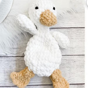 Barre de glace faite à la main au crochet caneton poupée nouvelle Station confort jouet ornements bébé jouets apaisants Amigurumi bébé couverture de sécurité - Product Image 6