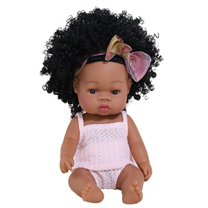 Vente en gros 14 pouces 33Cm Reborn Africain Caoutchouc <span class=keywords><strong>Dolly</strong></span> Avec Mousseline Combinaisons Arc Bandeaux Vêtements Ensemble Poupées Pour Les Filles - Product Image 2