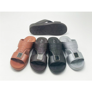 Sandalias de Playa Antideslizantes para Hombre, Precio Económico, Mercado de Yemen, Oriente Medio, Sandalias de Moda para Hombre - Product Image 3