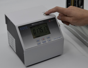 Manometro per Calibrazione <span class=keywords><strong>Misuratore</strong></span> <span class=keywords><strong>di</strong></span> <span class=keywords><strong>Pressione</strong></span> Sanguigna Strumenti <span class=keywords><strong>di</strong></span> Misurazione della <span class=keywords><strong>Pressione</strong></span> Manometro <span class=keywords><strong>Digitale</strong></span> con Fonte <span class=keywords><strong>di</strong></span> <span class=keywords><strong>Pressione</strong></span> In Loco - Product Image 1