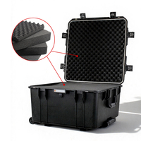 Valise industrielle EVEREST avec mousse découpée sur mesure pour caméras d'inspection de pales d'éoliennes avec insert en mousse