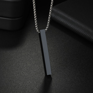 Collar de acero inoxidable OEM transfronterizo, con colgante de tendencia europea y americana, diseño simple, liso, cuadrado y cilíndrico. - Product Image 4