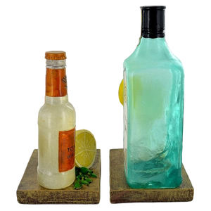 Sujetalibros Vintage con Forma de Botella de Vino y Copa, Escultura de Resina con Diseño de Cubitos de Hielo para <span class=keywords><strong>Gin</strong></span> Tonic - Product Image 3