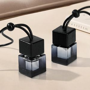 Bouteille diffuseur de parfum vide de 8 ml pour voiture, mini désodorisant, flacon en verre pour huiles essentielles avec bouchon en bois noir - Product Image 6