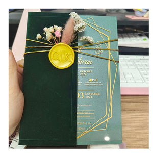 <span class=keywords><strong>Carte</strong></span> Invitation Mariage Personnalisée Cartes d'invitation de mariage arabe 15e anniversaire Demi-enveloppe de luxe en velours vert foncé - Product Image 1