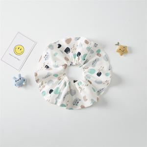 Vente en gros de bavoirs imperméables pour bébés serviettes de salive pour nouveau-nés à motif animal 100% coton bavoirs pour enfants fournitures maternelles et infantiles - Product Image 3
