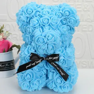 Orsacchiotto di Rose in Schiuma da 25cm, Regalo Floreale - Product Image 2