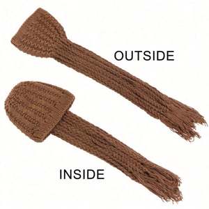 Gorro de Punto de Invierno para Mujer, Diseño de Moda, con Accesorios de Cola de Caballo, Hecho a Mano, Impresión Digital de Alta Calidad, Tejido Común - Product Image 4