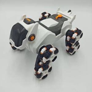 SJY-2203 Voiture RC de cascade 2.4G 2203 avec fonction de pulvérisation, 30 minutes d'autonomie, voiture robot chien cascadeur à 8 roues avec musique - Product Image 4