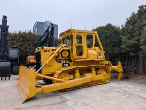 รถดันดินแคตเตอร์พิลลาร์ รุ่น D7g พร้อมริปเปอร์ ผลิตโดย Cat D7 D8 D9 พร้อมริปเปอร์หรือวินช์ สำหรับงานไม้ - Product Image 5