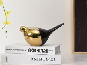 घर की सजावट के टुकड़े के लिए बिजली से गोल्डन चीनी मिट्टी के बरतन पक्षी मूर्ति लक्जरी - Product Image 5