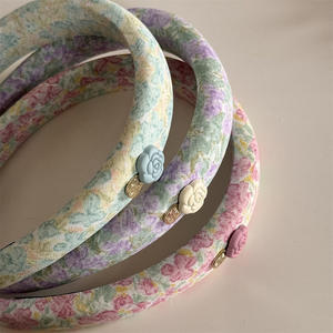 إكسسوار شعر يومي جميل، عصابة رأس بلاستيكية مغطاة بقماش زهري، عصابة رأس أنيقة على شكل زهرة الكاميليا للفتيات، عصابة رأس مبطنة بالإسفنج - Product Image 2