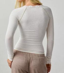 Chemisier Henley <span class=keywords><strong>blanc</strong></span> pour <span class=keywords><strong>femme</strong></span> à manches longues, avec bordure en <span class=keywords><strong>dentelle</strong></span>, coupe ajustée, en maille gaufrée, style décontracté, idéal pour l'été et les soirées - Product Image 3