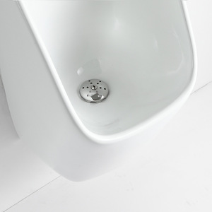 Urinario Masculino de Cerámica con Sensor de Descarga Automática, Montado en la Pared, sin Agua, para Uso Comercial - Product Image 3