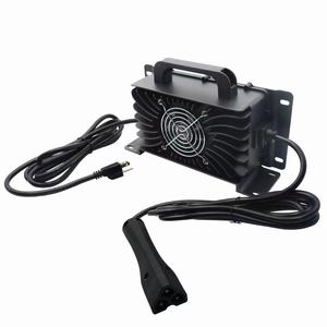 Caricabatterie per Golf Cart Elettrico LNLEE LN1200G, Batteria al Litio LiFePO4 48V 900W Impermeabile - Product Image 6